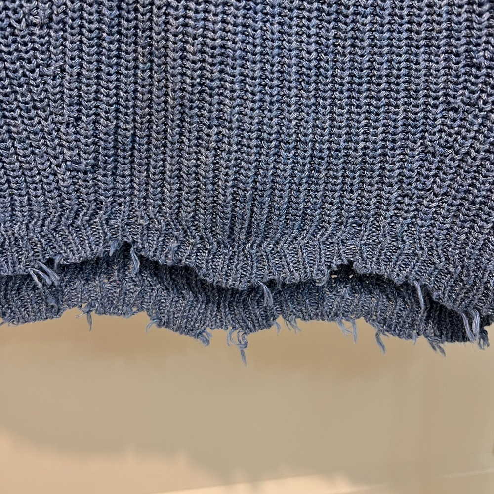 Autumn Cahmere distressed scallop shaker sweater in blue size Xs 100%cotton - Picture 9 of 10